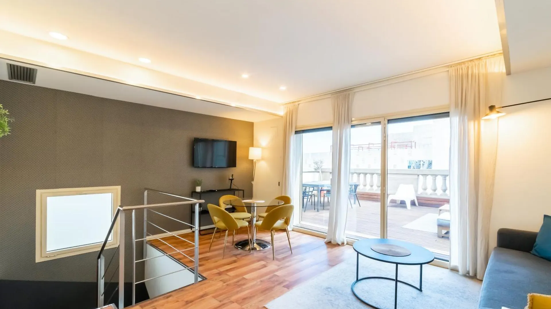 Unique Rentals - Placa Catalunya Central Apartments برشلونة