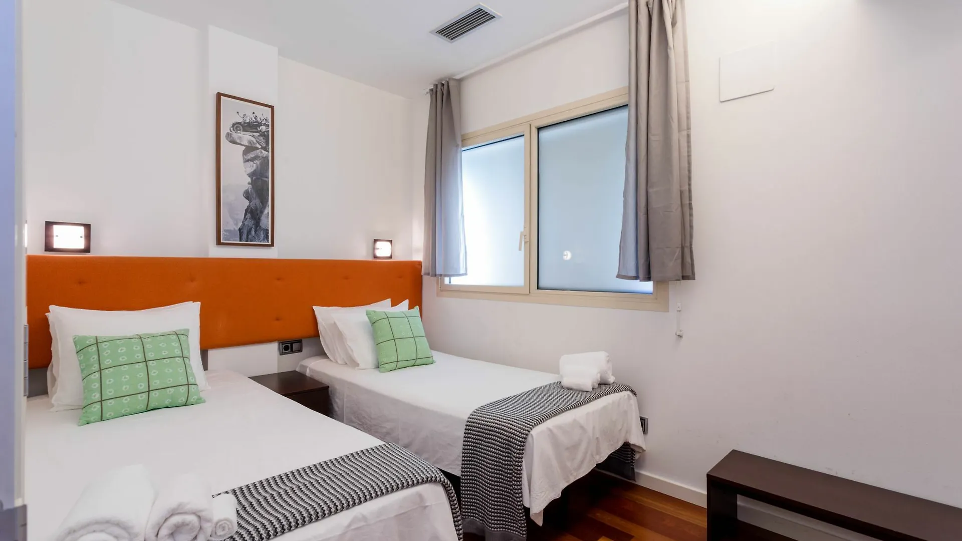 Unique Rentals - Placa Catalunya Central Apartments برشلونة